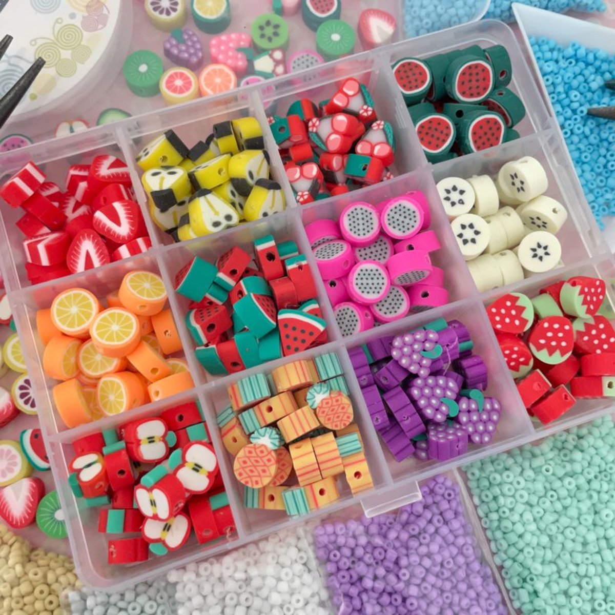 Kralenbox met polymeer kralen fruit mix - meloen, aardbei, appel